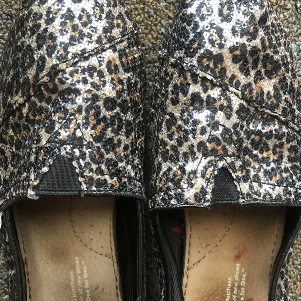 TOMS sequin Cheetah Print Classic Slip On